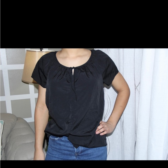 Blouse for the day out - Picture 3 of 3